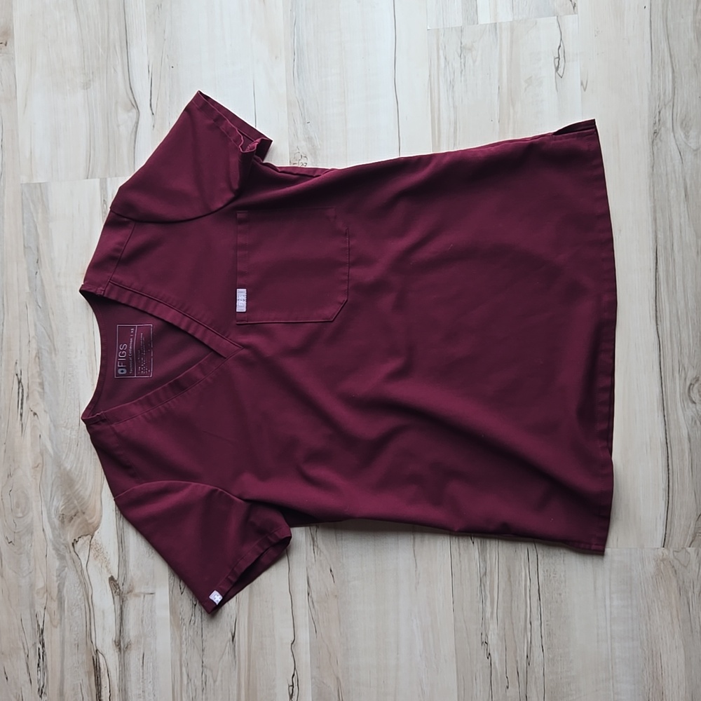 XS FIGS Burgundy Catarina Scrub Top